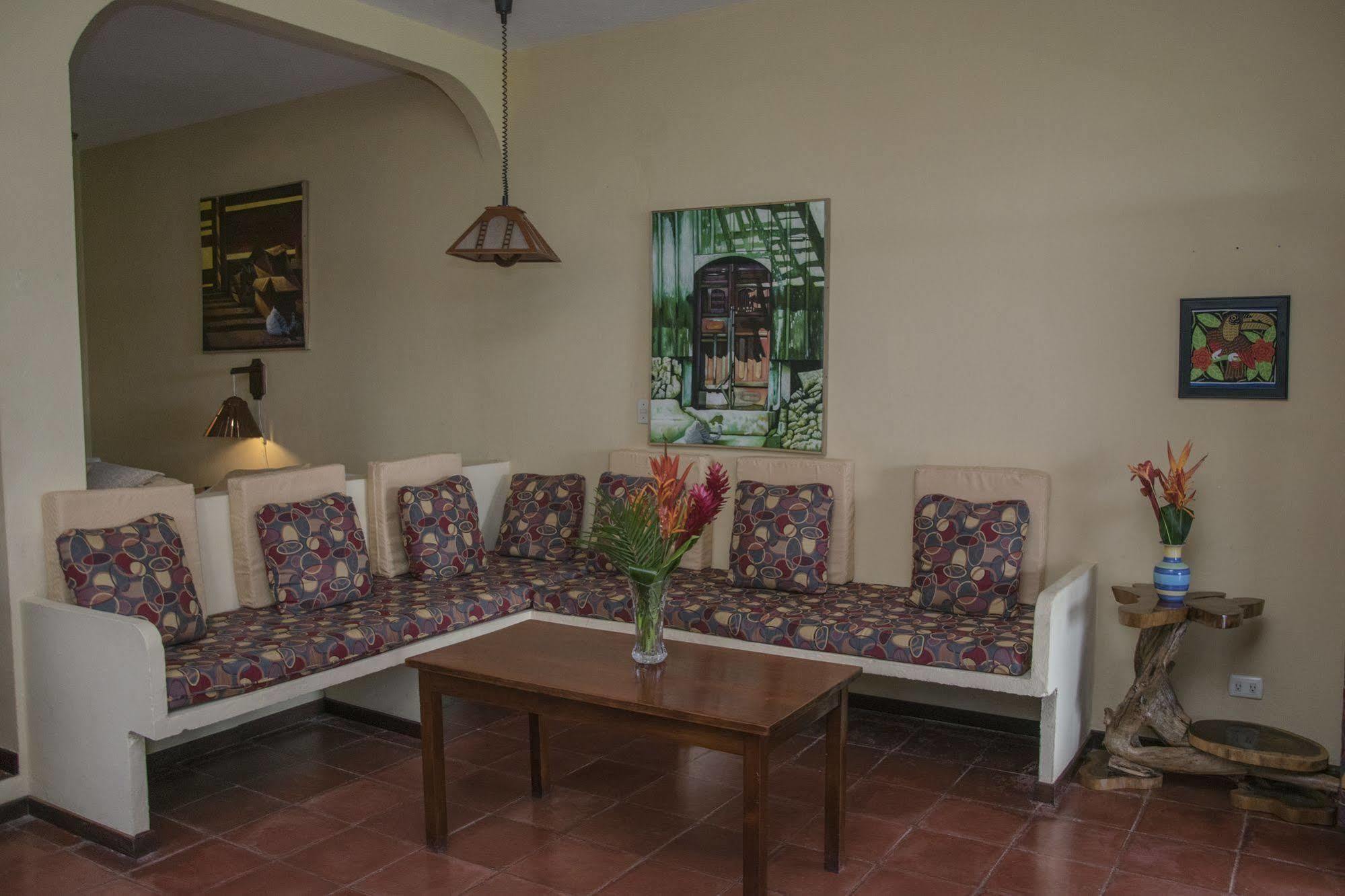 Condominio Villas El Parque Manuel Antonio Esterno foto