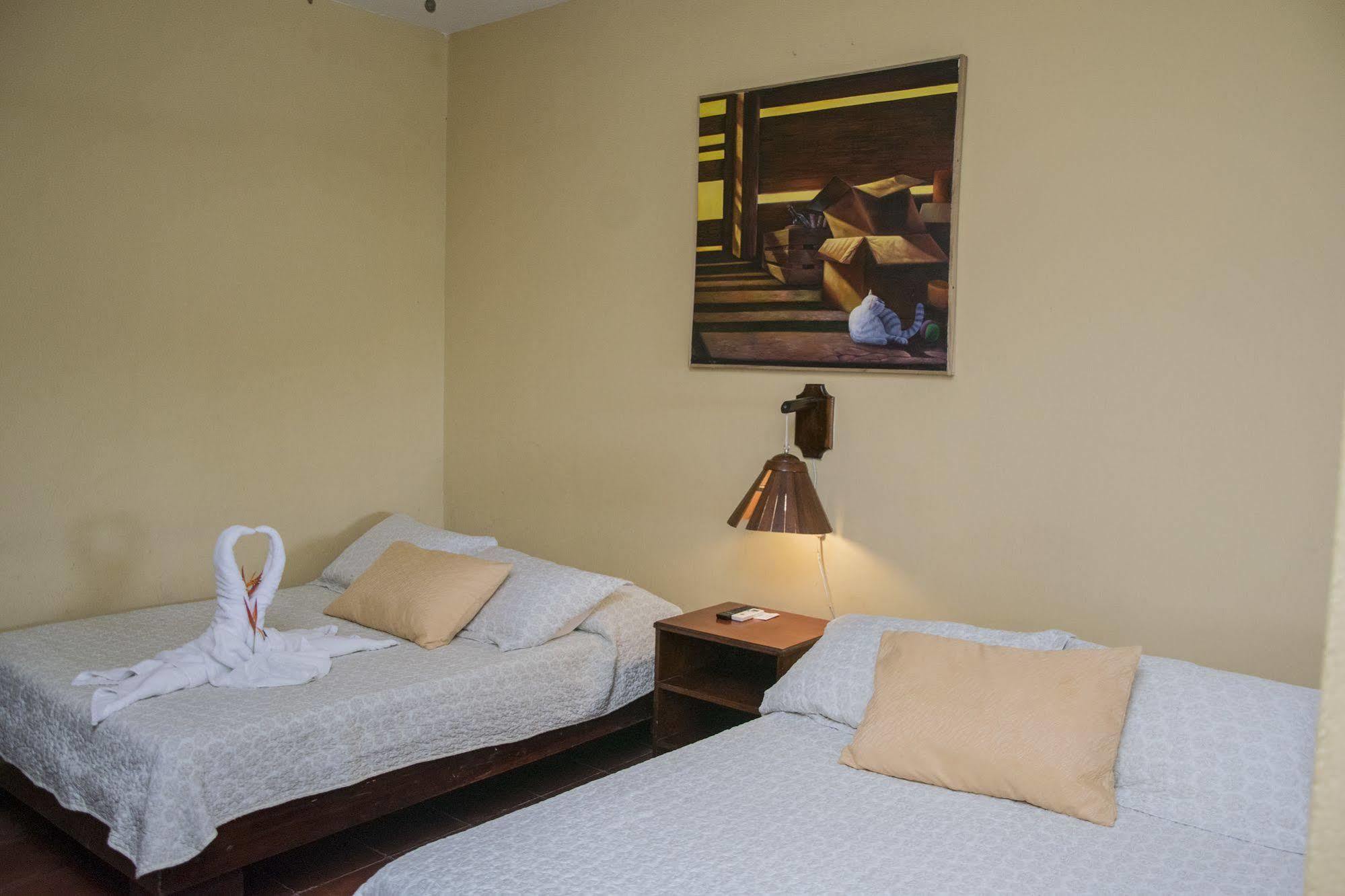 Condominio Villas El Parque Manuel Antonio Esterno foto