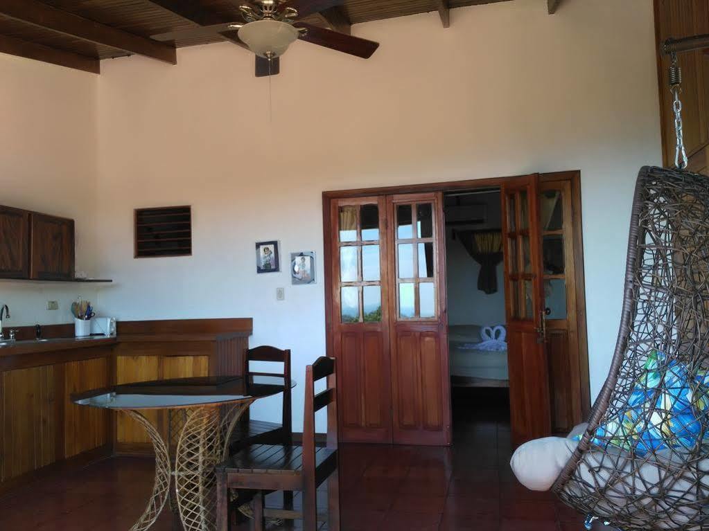 Condominio Villas El Parque Manuel Antonio Esterno foto